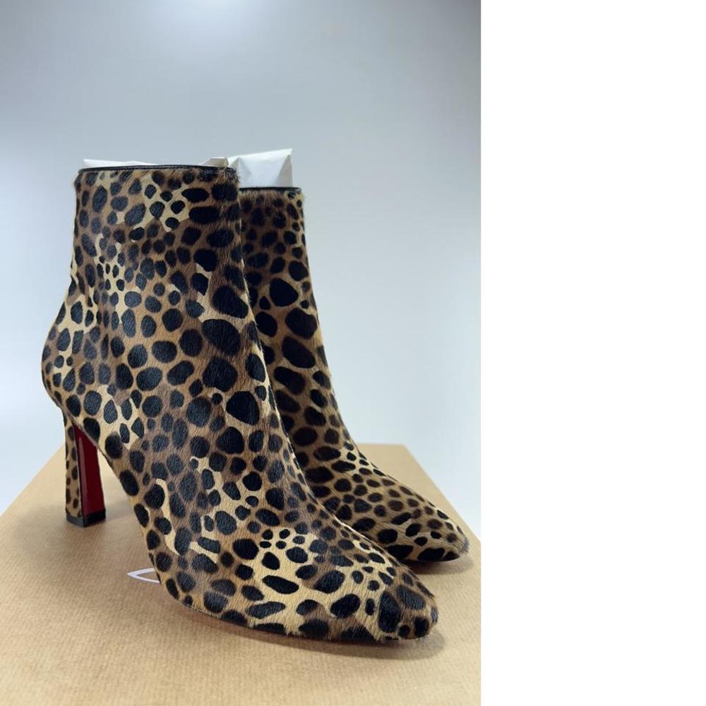 85mm So Eleonor Calf Hair Pony Fur Leopard Print Booties E207